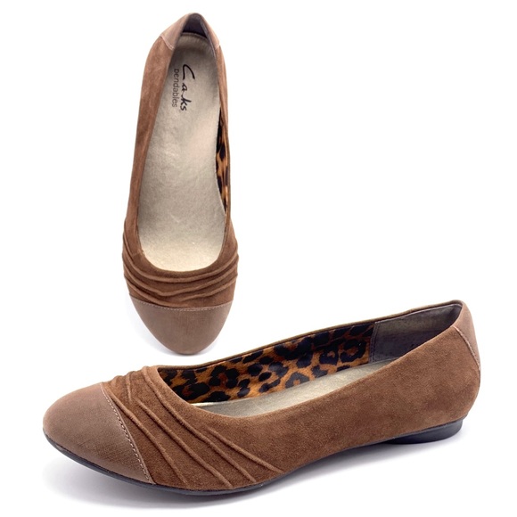 clarks ballet flats bow